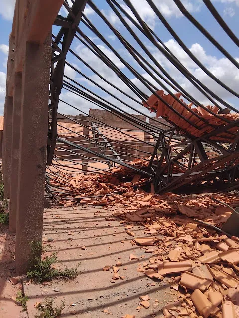 Sem Chuva ou Ventania, Escola em Construção Desaba em Esperantinópolis-MA